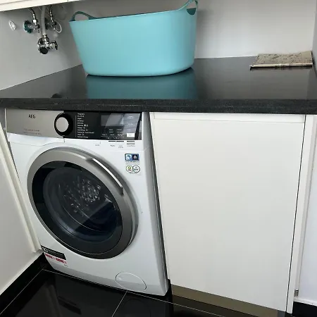 Front Line, Sea View, Luxury Penthouse In Caparica Appartement *