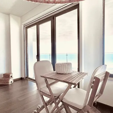 Front Line, Sea View, Luxury Penthouse In Caparica * 코스타 다 카파리카