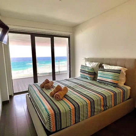 Front Line, Sea View, Luxury Penthouse In Caparica *