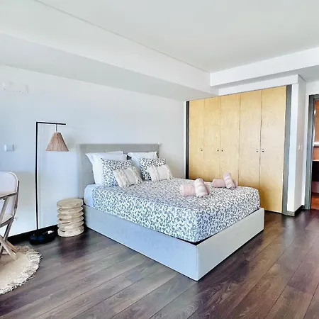 Appartement Front Line, Sea View, Luxury Penthouse In Caparica