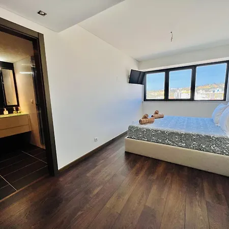 Appartement Front Line, Sea View, Luxury Penthouse In Caparica *