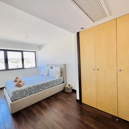 Appartement Front Line, Sea View, Luxury Penthouse In Caparica Costa de Caparica