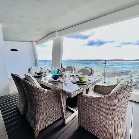 Front Line, Sea View, Luxury Penthouse In Caparica Appartement *