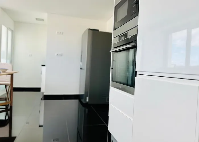 Front Line, Sea View, Luxury Penthouse In Caparica * Costa de Caparica