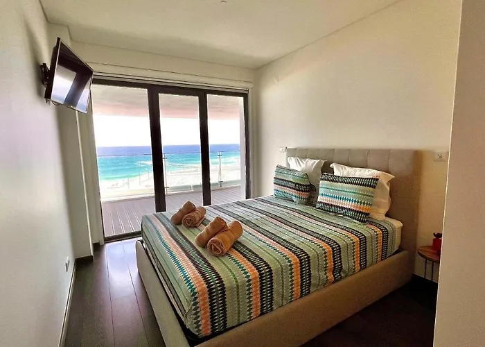Front Line, Sea View, Luxury Penthouse In Caparica *