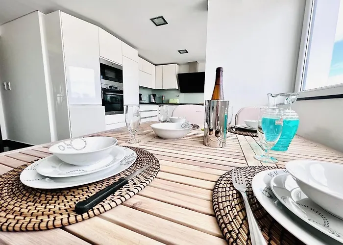 Front Line, Sea View, Luxury Penthouse In Caparica *