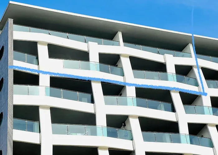 Front Line, Sea View, Luxury Penthouse In Caparica Lägenhet *