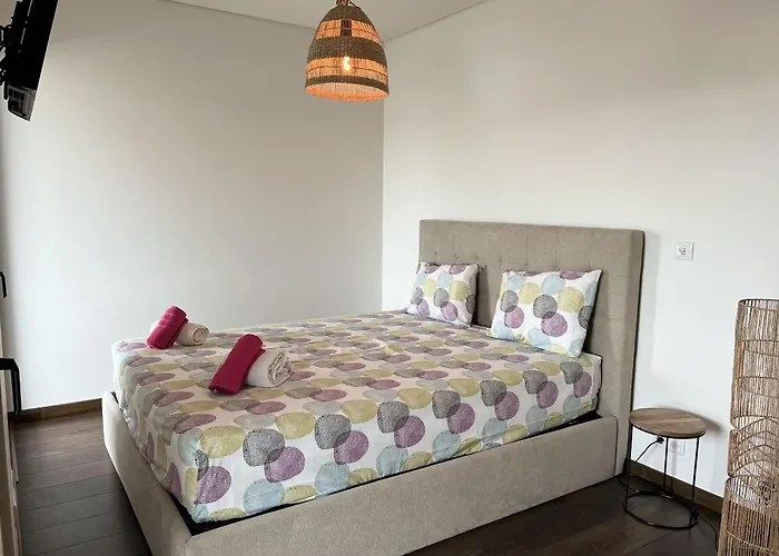 Front Line, Sea View, Luxury Penthouse In Caparica Lägenhet