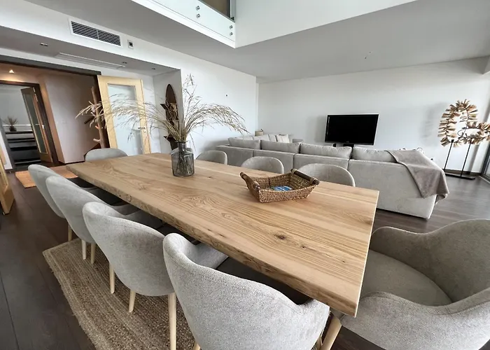 Front Line, Sea View, Luxury Penthouse In Caparica