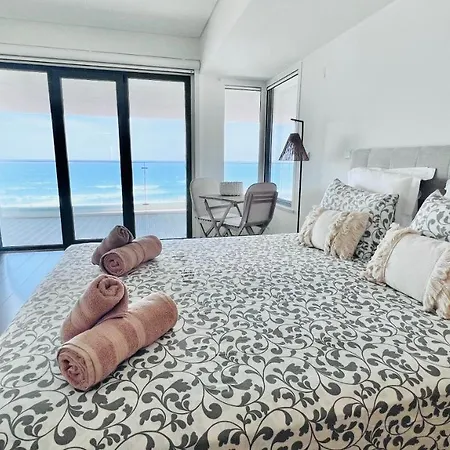 Front Line, Sea View, Luxury Penthouse In Caparica *
