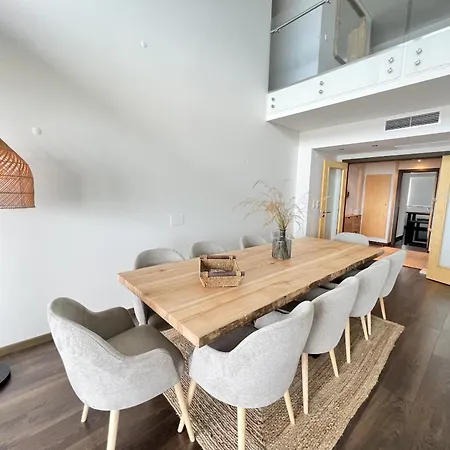 Front Line, Sea View, Luxury Penthouse In Caparica Appartement